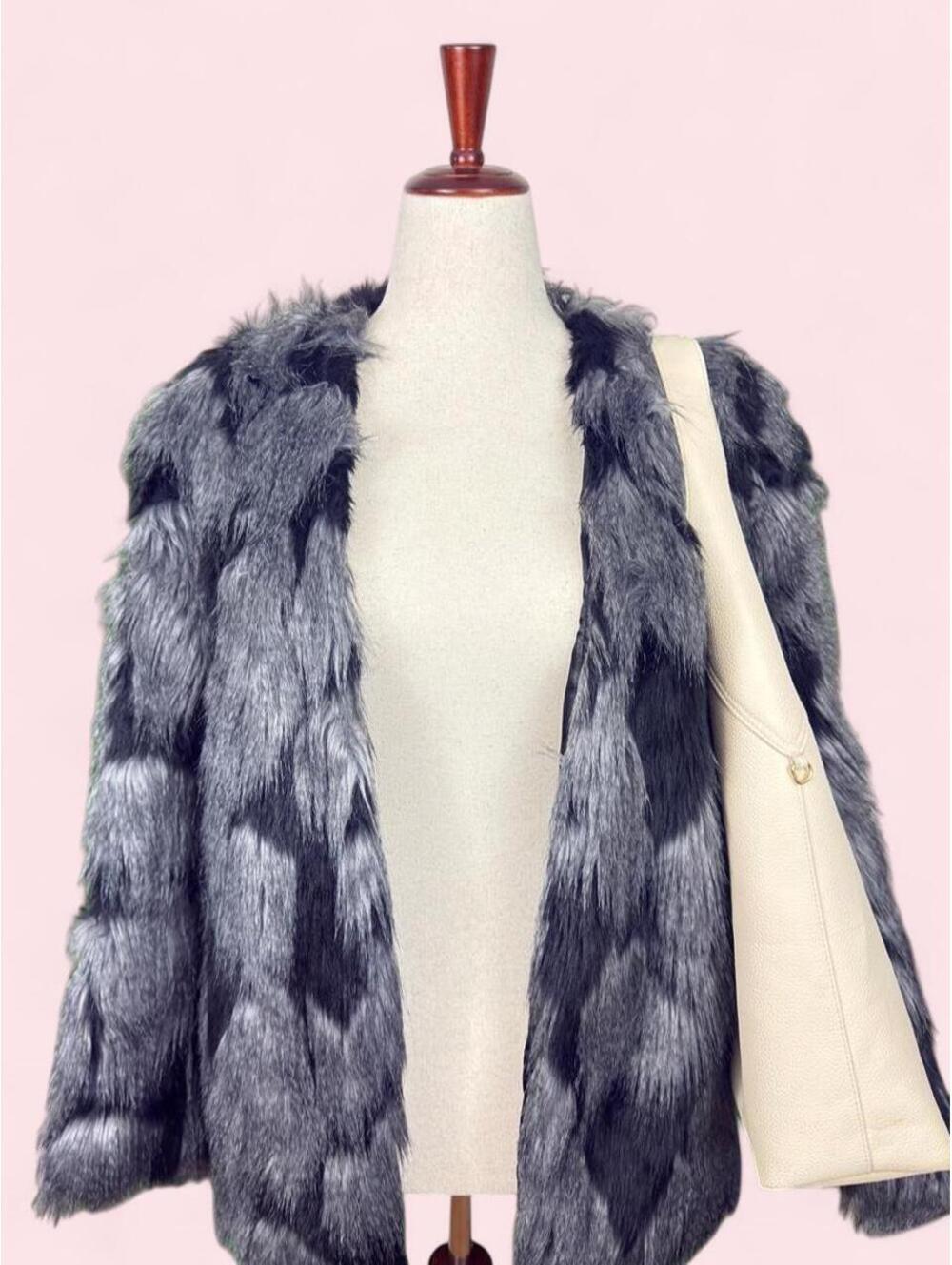 Forever 21 faux fur coat, size Large